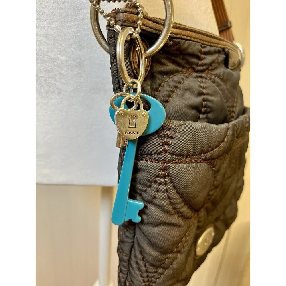 Fossil Key Per Fabric Quilted Crossbody Brown Slingbag Purse W/ Lock & Key Charm